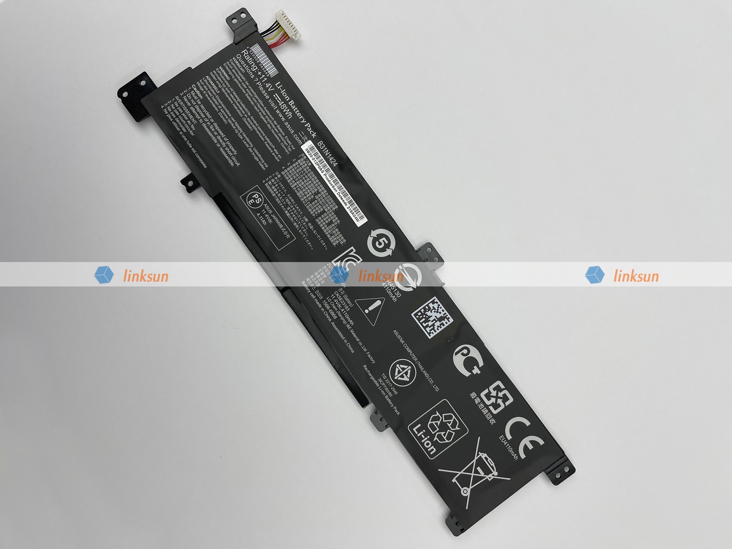 B31N1424 battery inclined