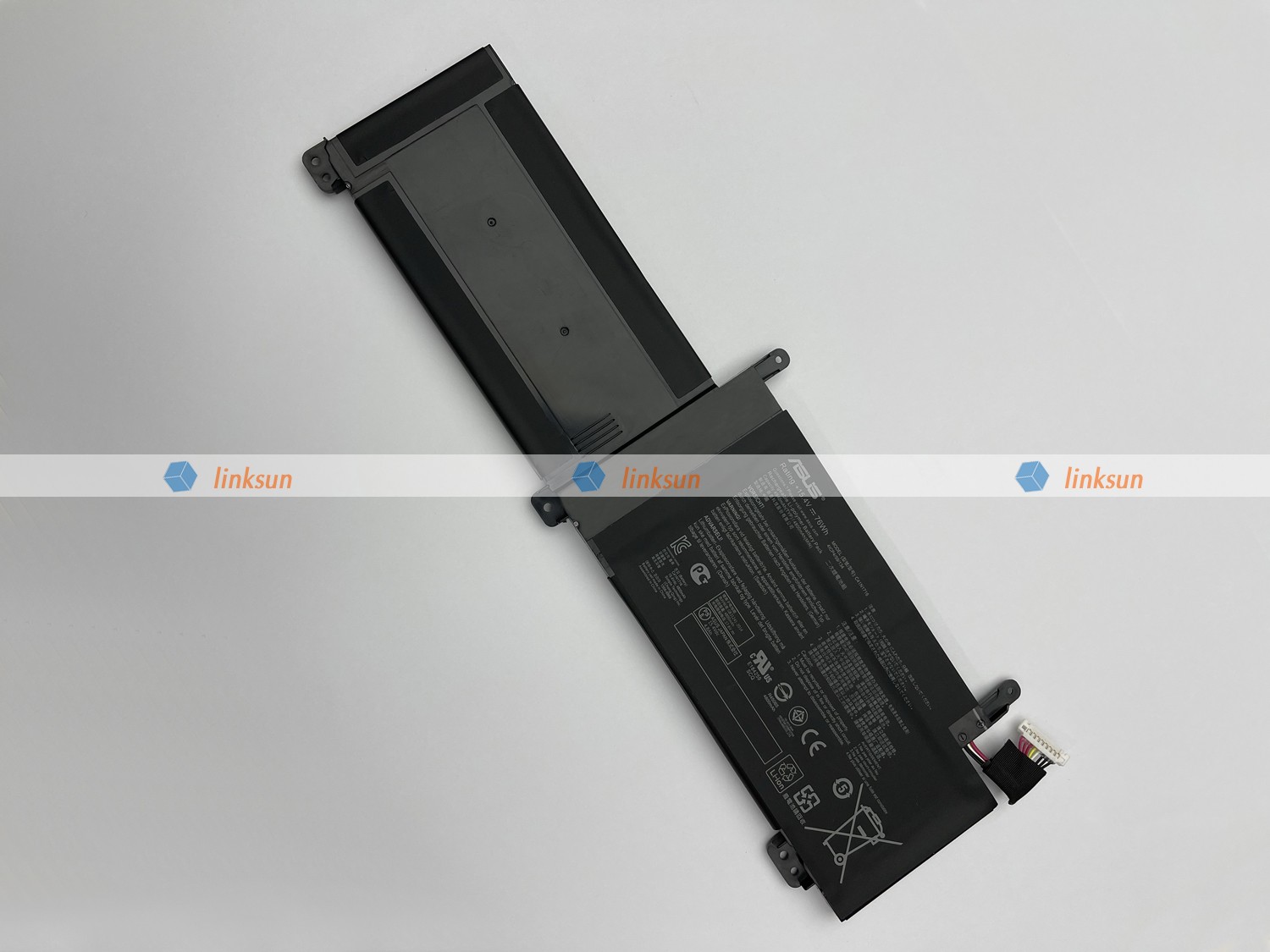 C41N1716 battery inclined